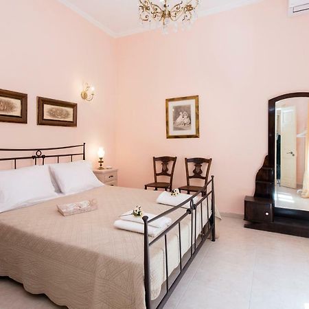 Casa Tatouris Lägenhet Corfu  Exteriör bild