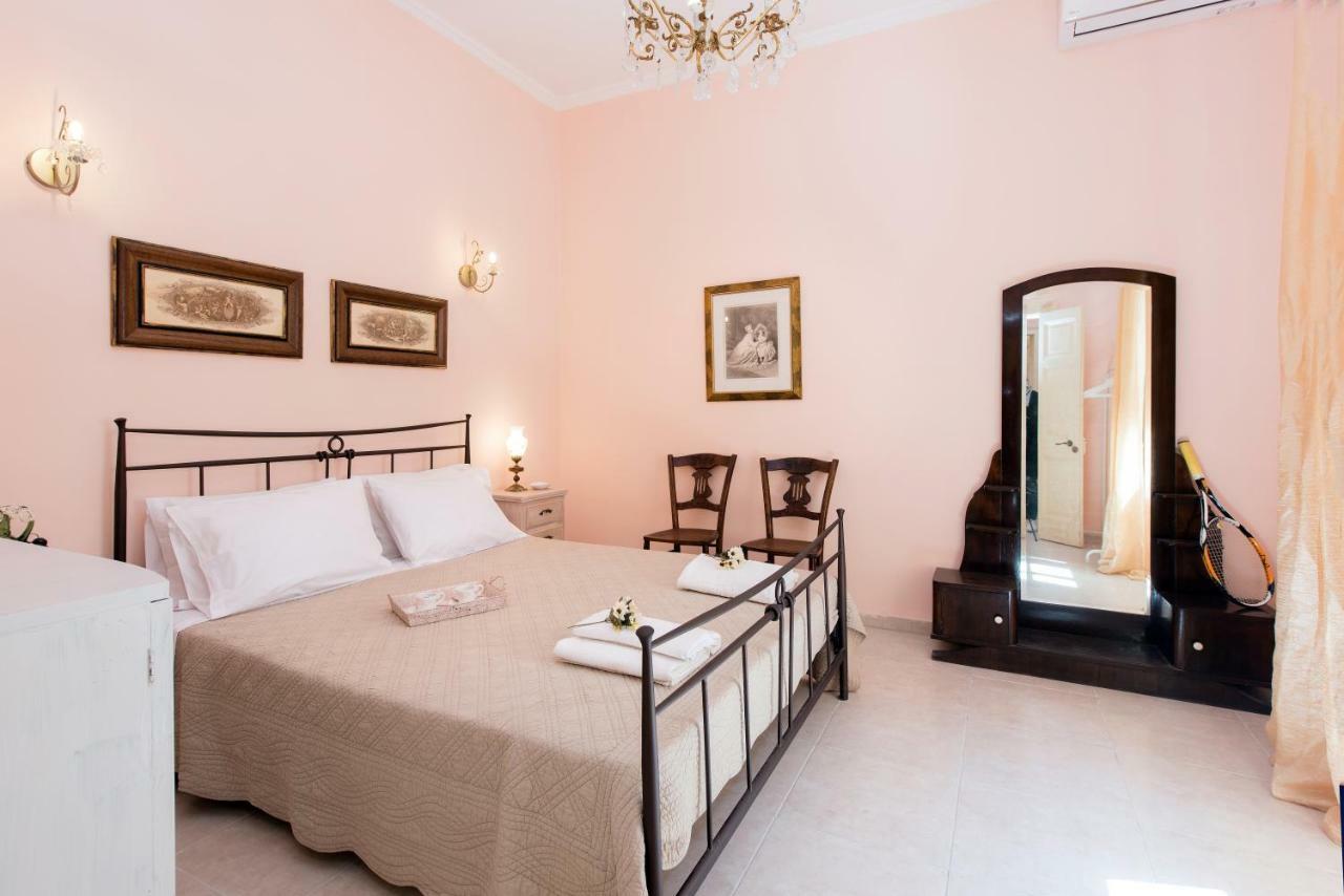 Casa Tatouris Lägenhet Corfu  Exteriör bild